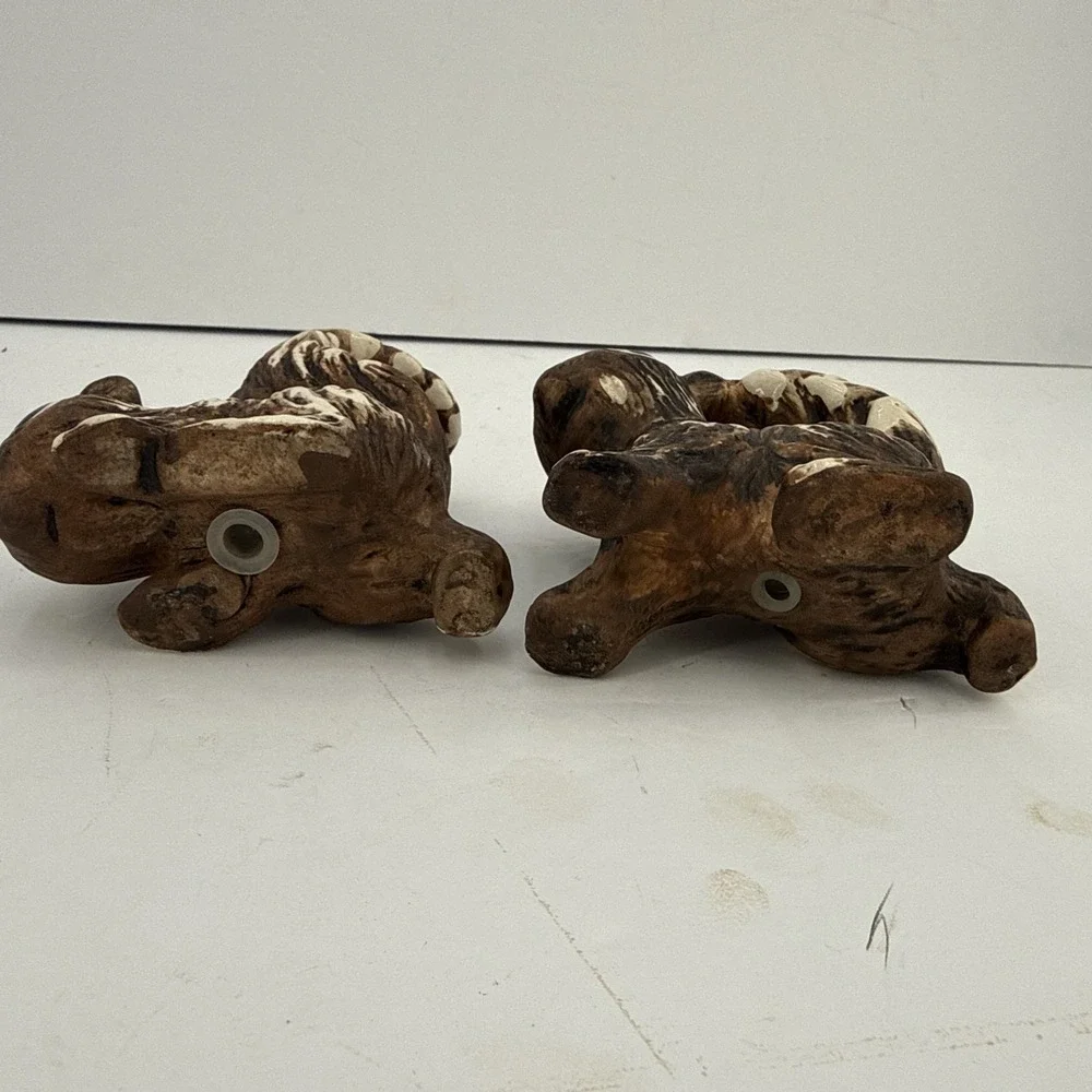 Vintage 1950's Brown Squirrel Animal US Ceramic Pottery Salt & Pepper Shaker Set